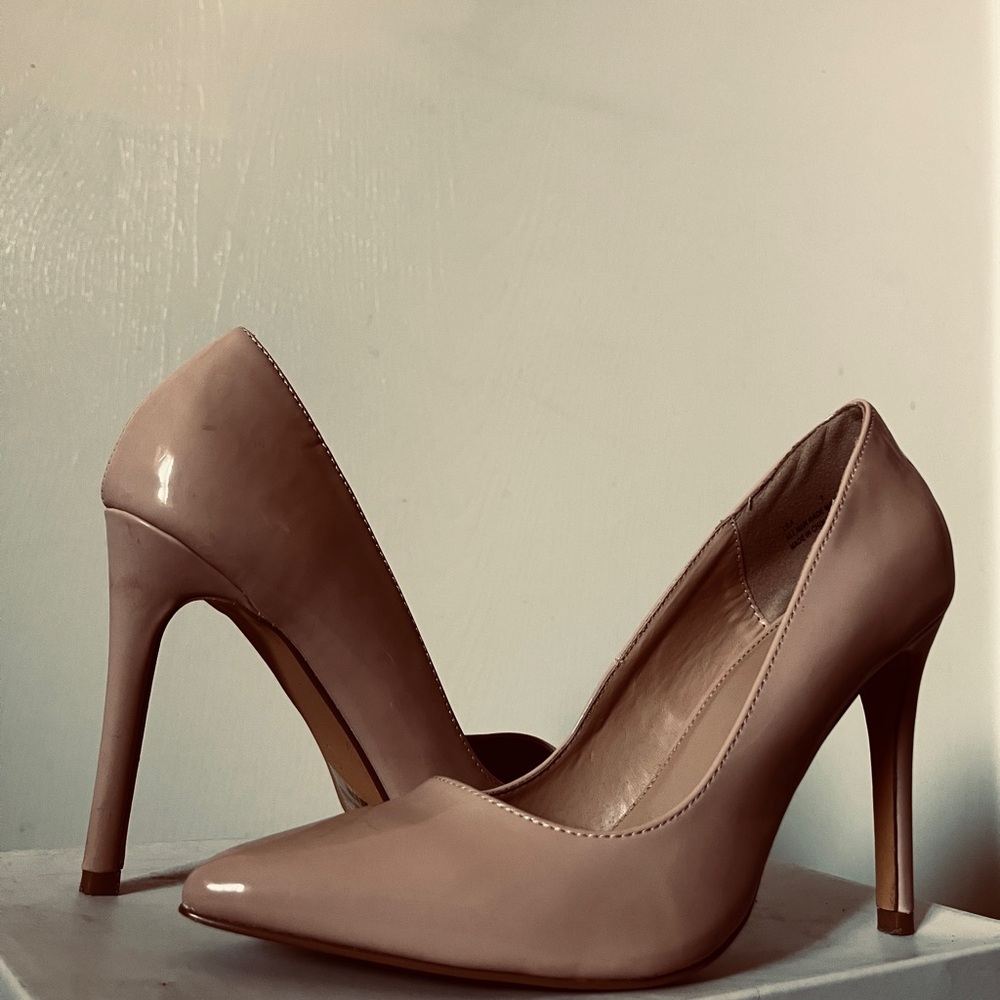 Blush/nude Heels